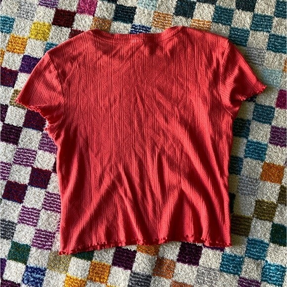 Urban outfitters lettuce hem baby tee crop top coral red medium - Picture 3 of 8